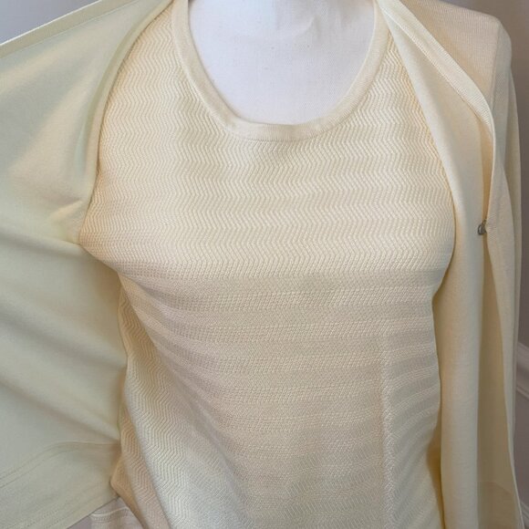 Vintage Sag Harbor Sweater size Medium - Picture 6 of 7